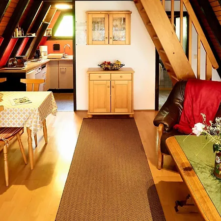 Casa de Férias In Mit Garten Und Seeblick By Interhome *